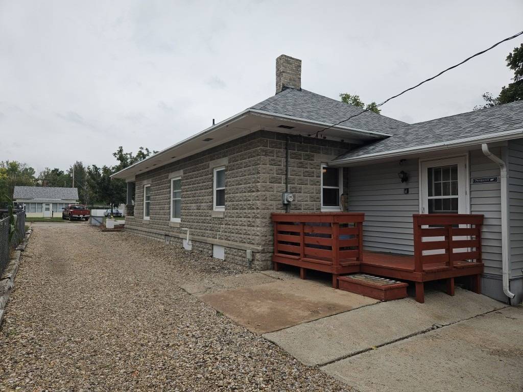 Photo 32 of 39 of home listing at 228 Reed Street, Crawford, NE 69339