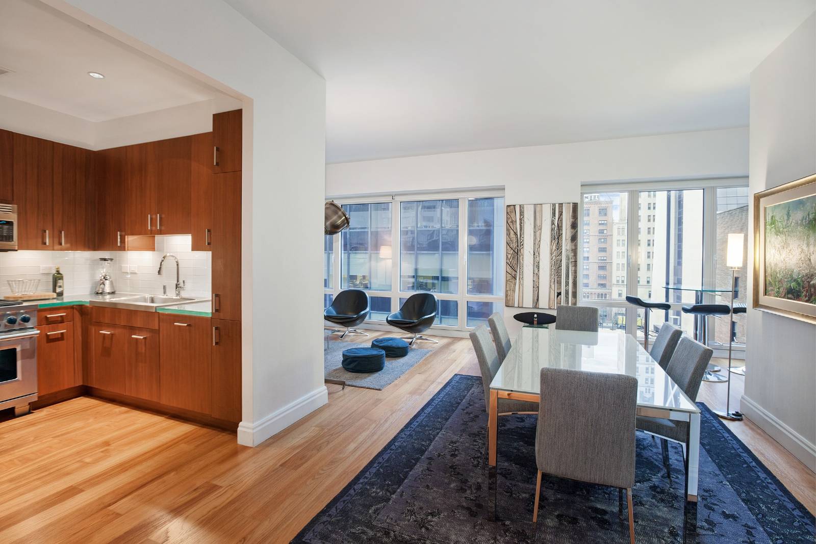33 West 56th Street, #8E