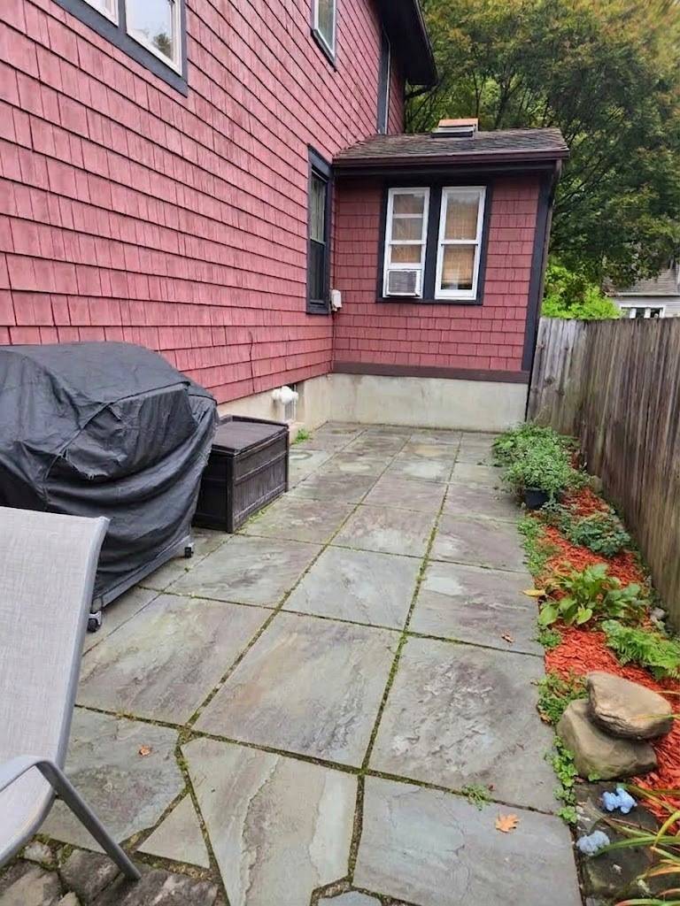 61 Union St