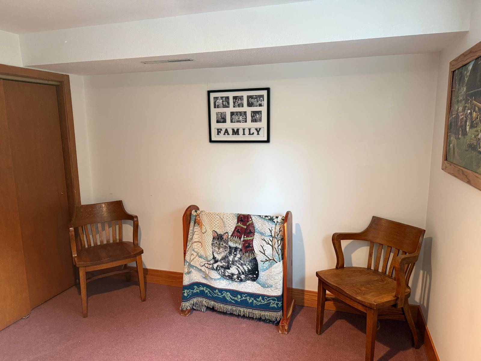 Photo 43 of 51 of home listing at 736 N H, Broken Bow, NE 68822