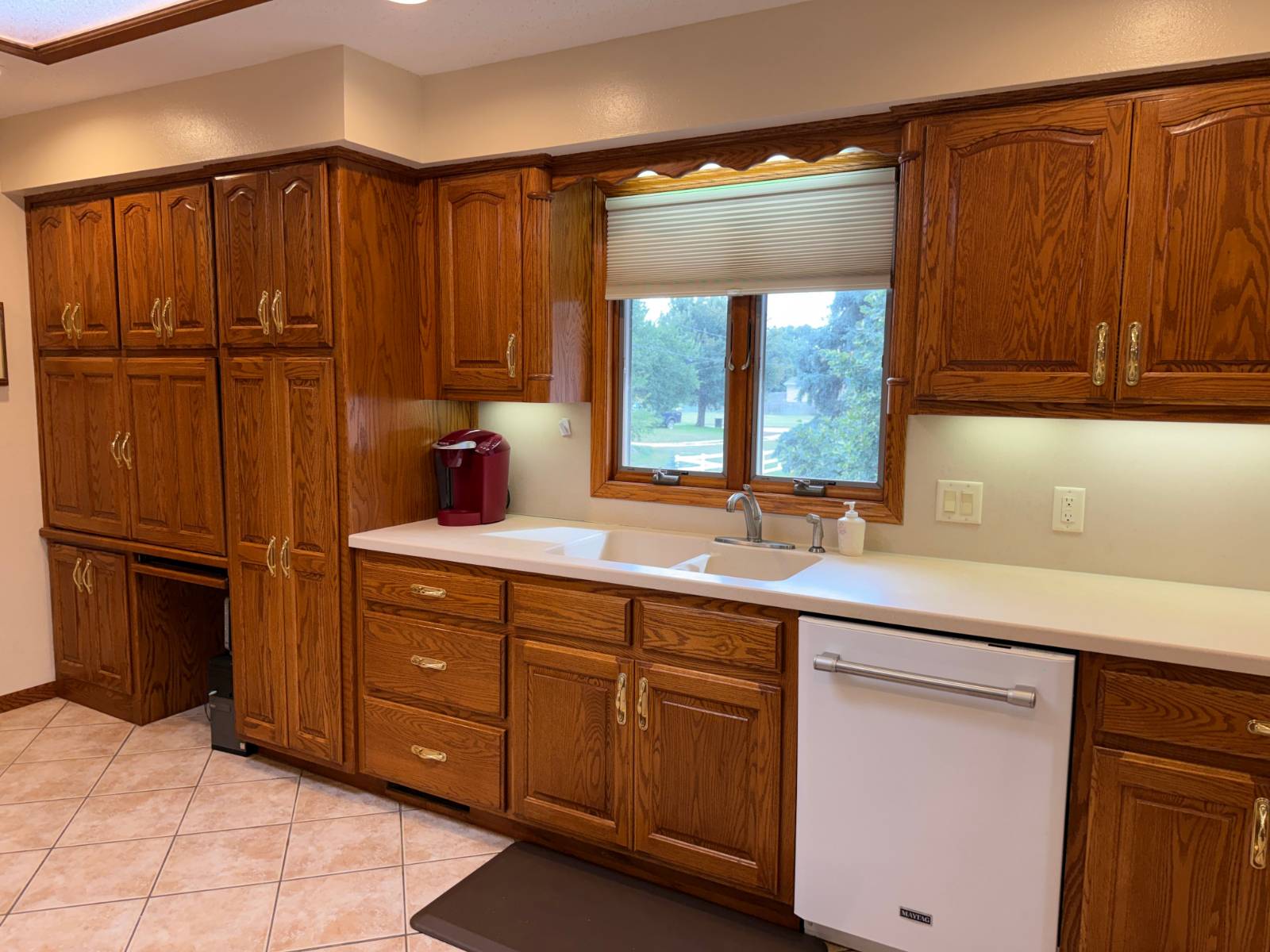 Photo 12 of 51 of home listing at 736 N H, Broken Bow, NE 68822