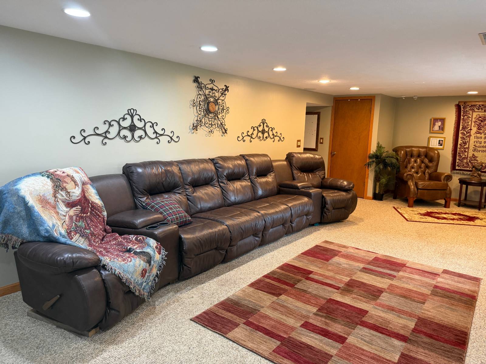 Photo 37 of 51 of home listing at 736 N H, Broken Bow, NE 68822
