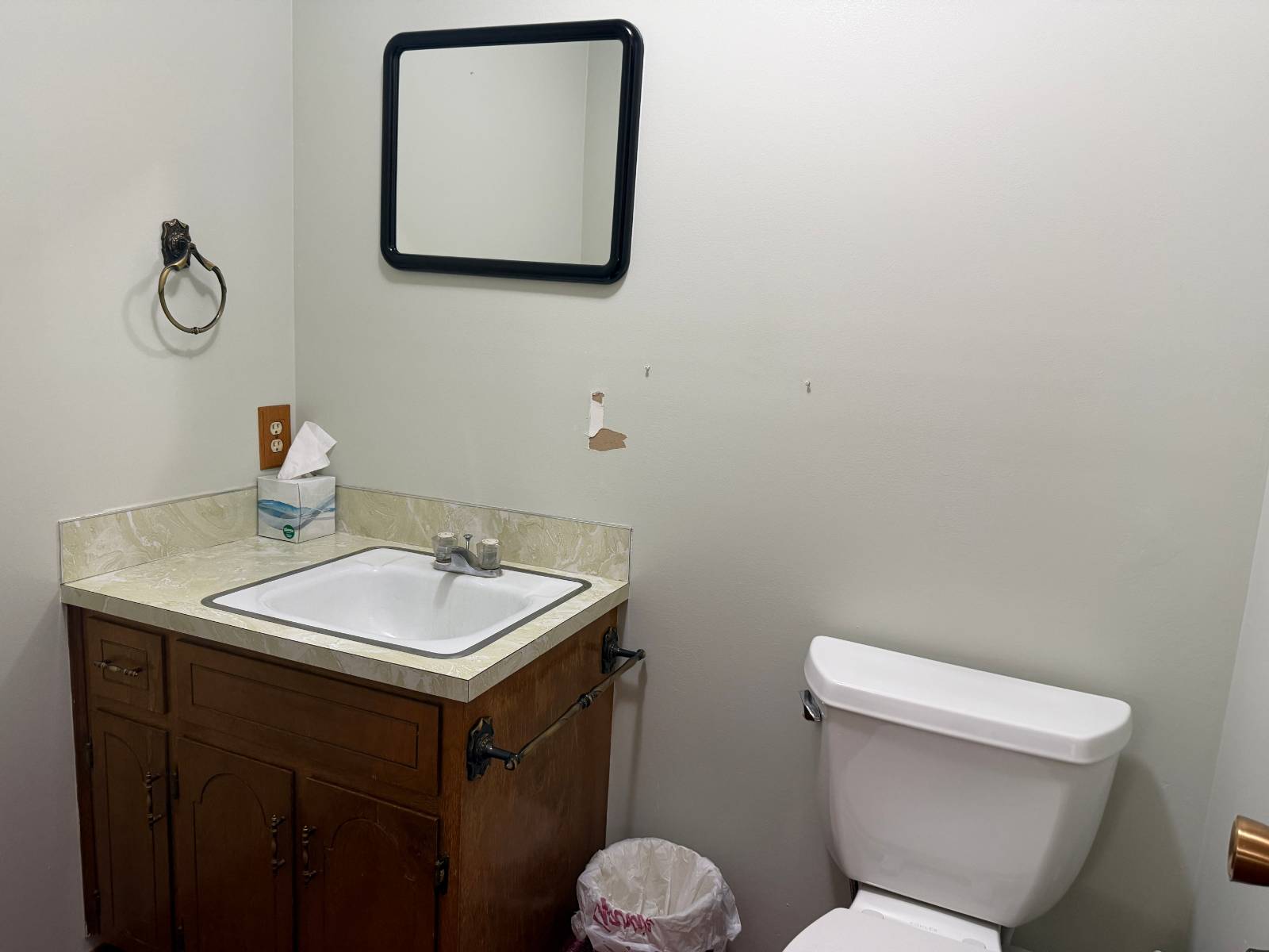 Photo 33 of 51 of home listing at 736 N H, Broken Bow, NE 68822