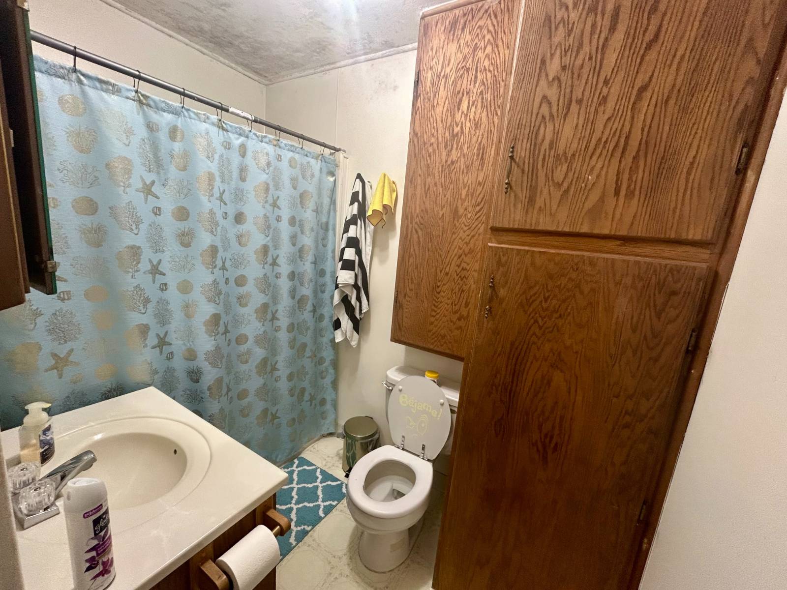 Photo 11 of 12 of home listing at 158 Maverick, Gordon, NE 69343