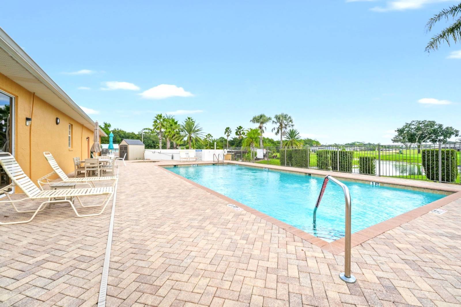 2743 St George Dr, Davenport, FL 33837