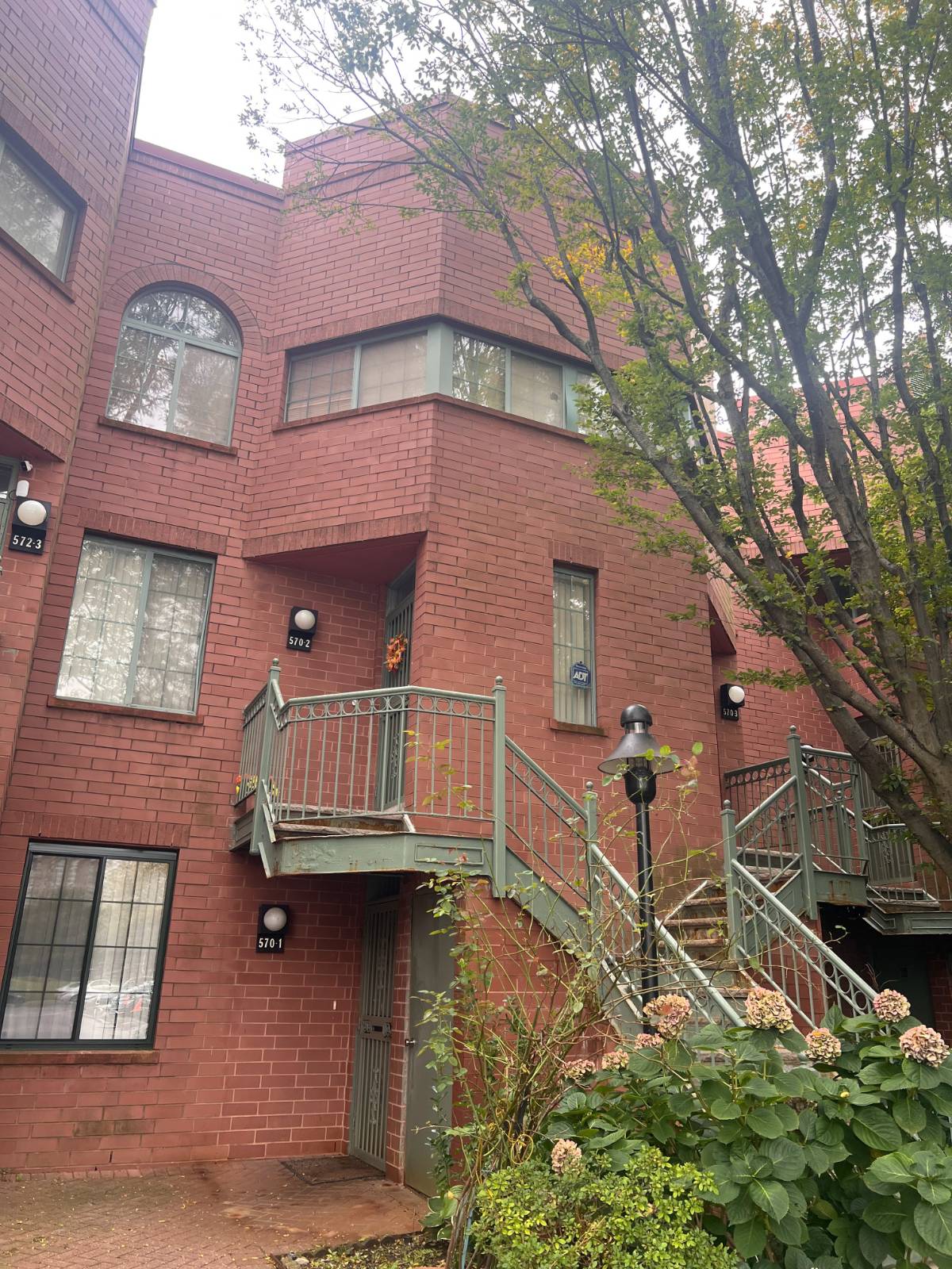 570-2 Louisiana Avenue, #2