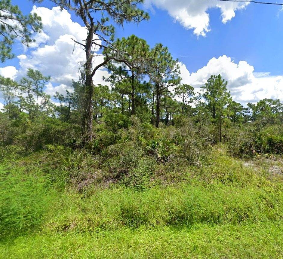 5026 Oak Rd, Sebring, FL 33875