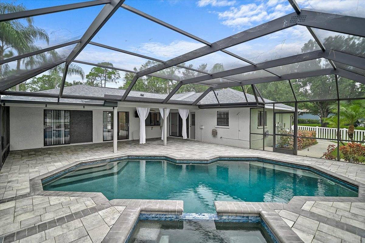 509 137th St E, Bradenton, FL 34212