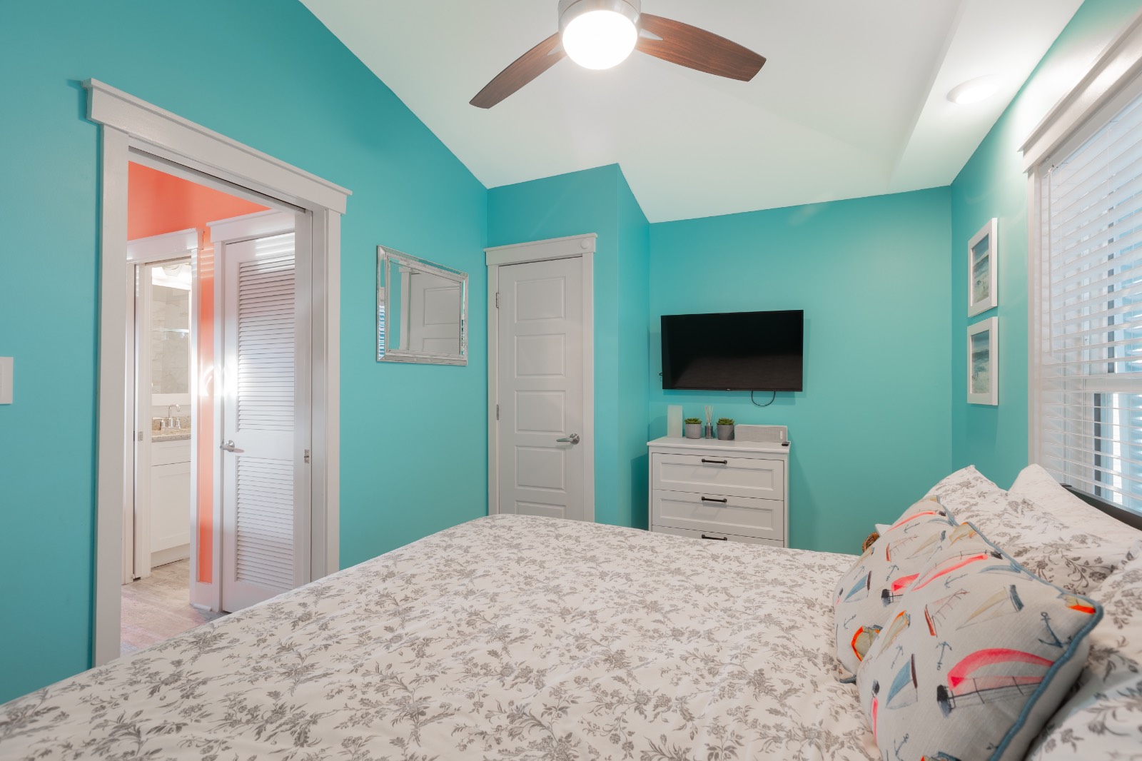 101 11th Street, #15, Marathon, FL 33050
