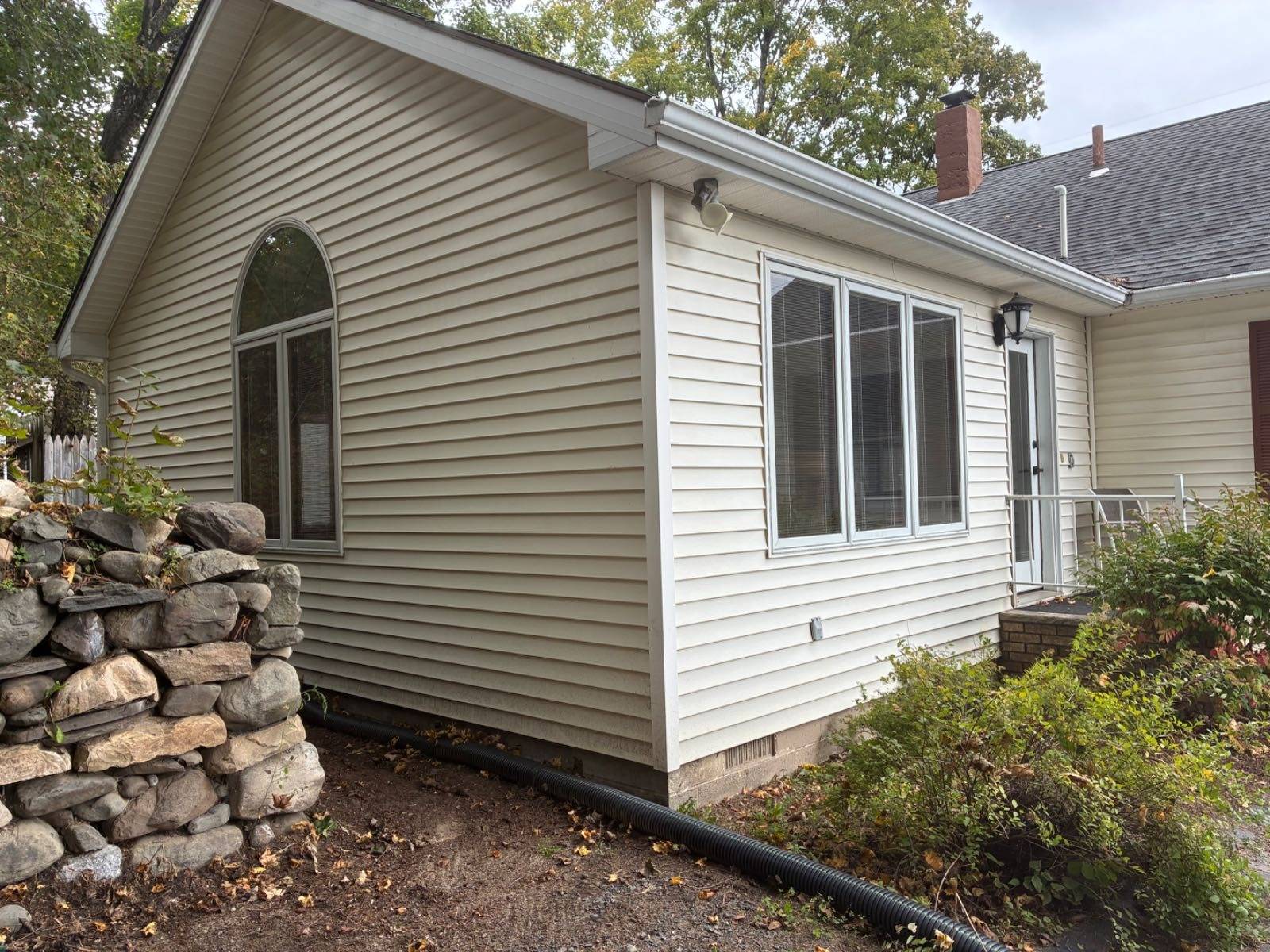 22 Farnum St
