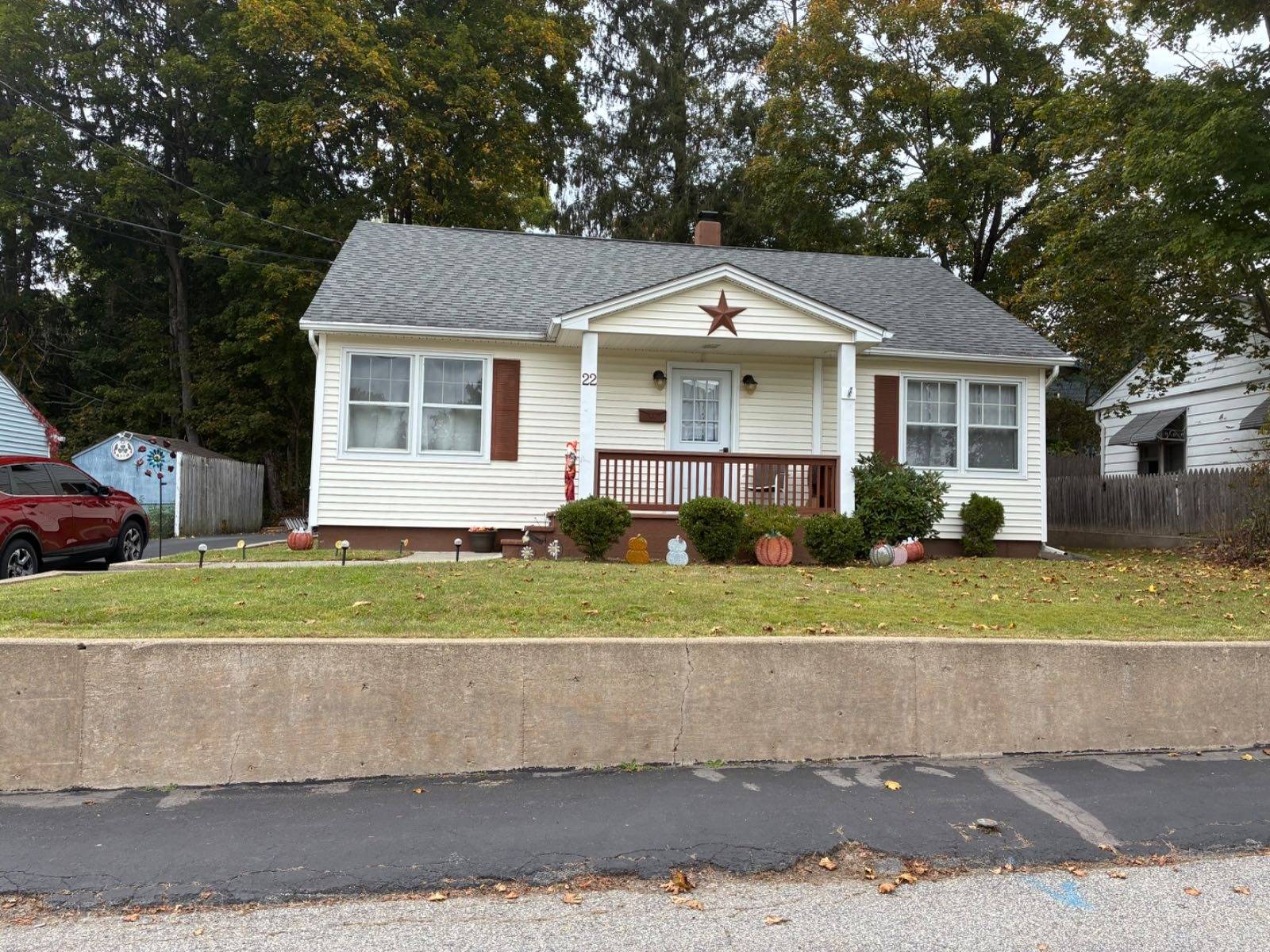 22 Farnum St