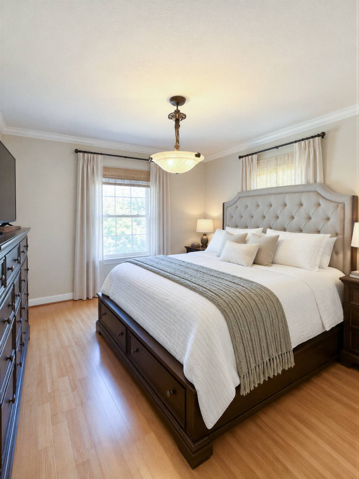4 Firethorne Ln