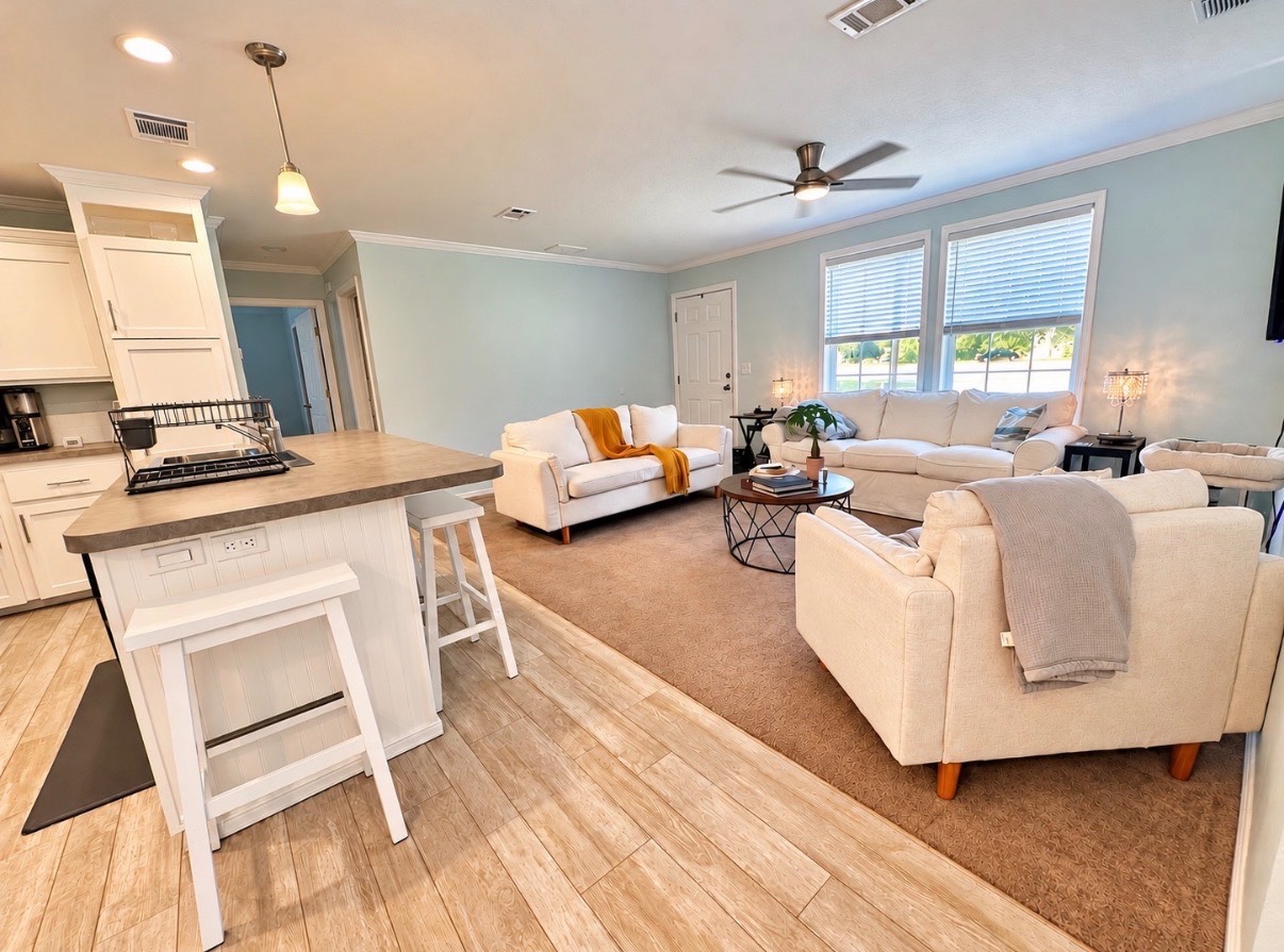 1155 Winter Green St, Lake Placid, FL 33852