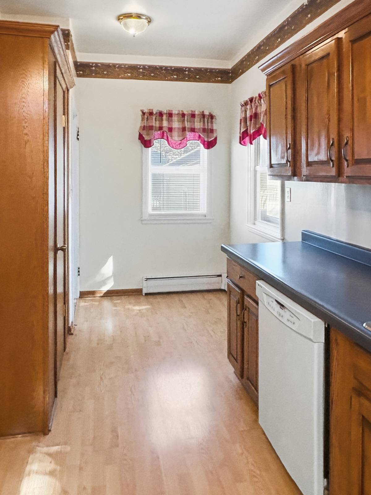 Photo 7 of 21 of home listing at 927 S 2nd street, Albion, NE 68620