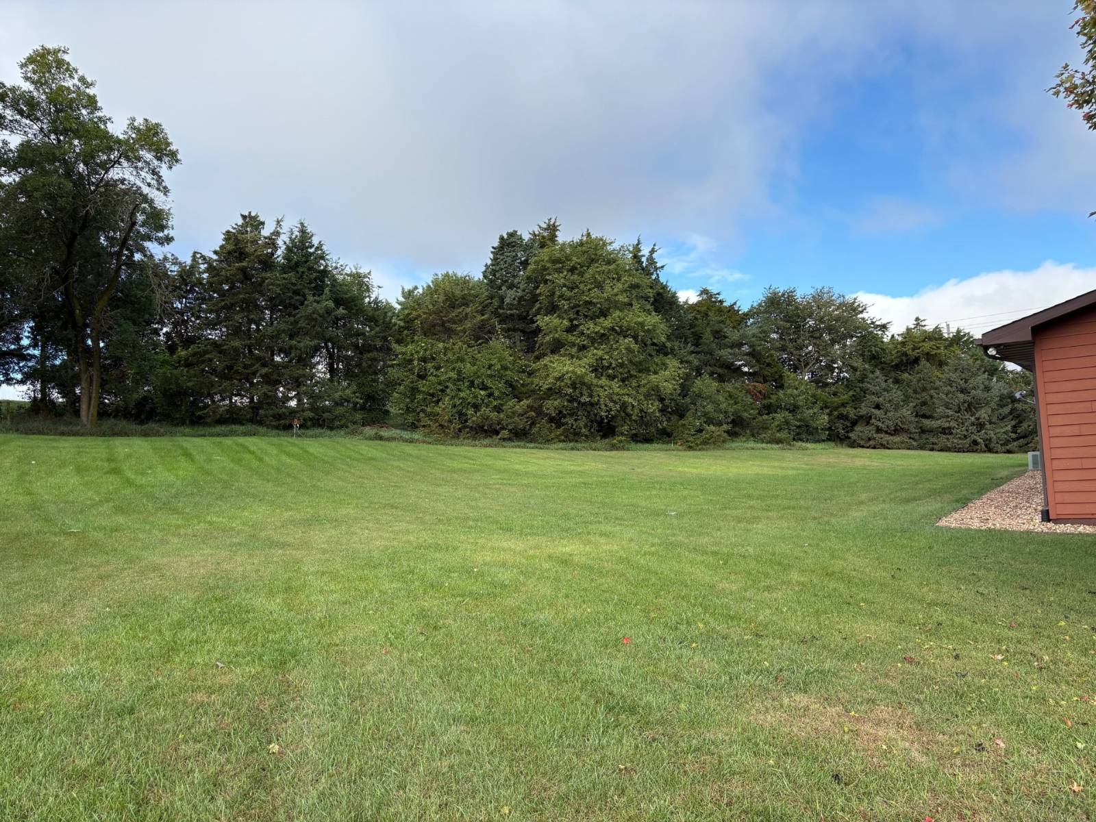 Photo 3 of 60 of home listing at 51444 836 Road, Elgin, NE 68636