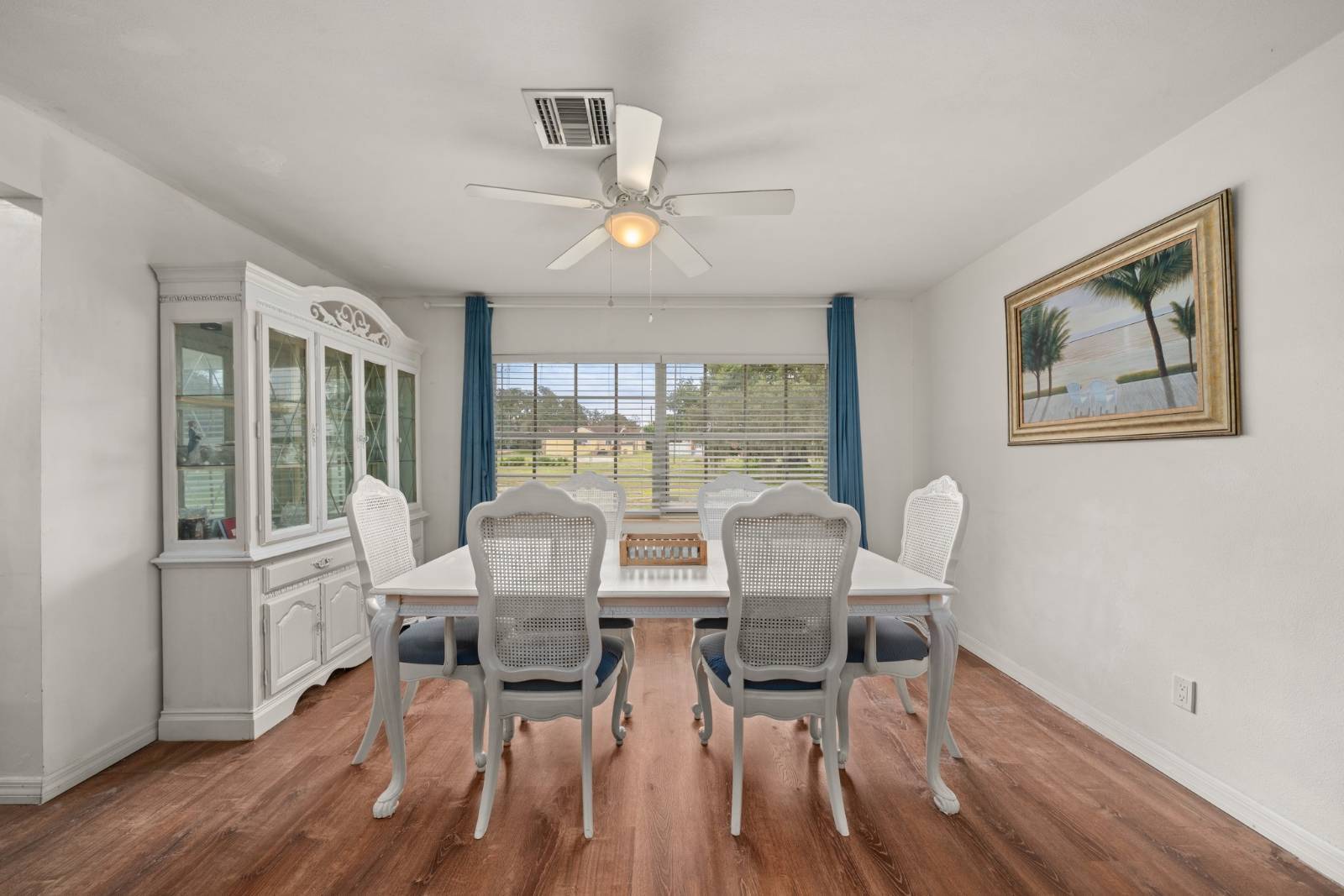 1209 Lakeview Dr, Sebring, FL 33870