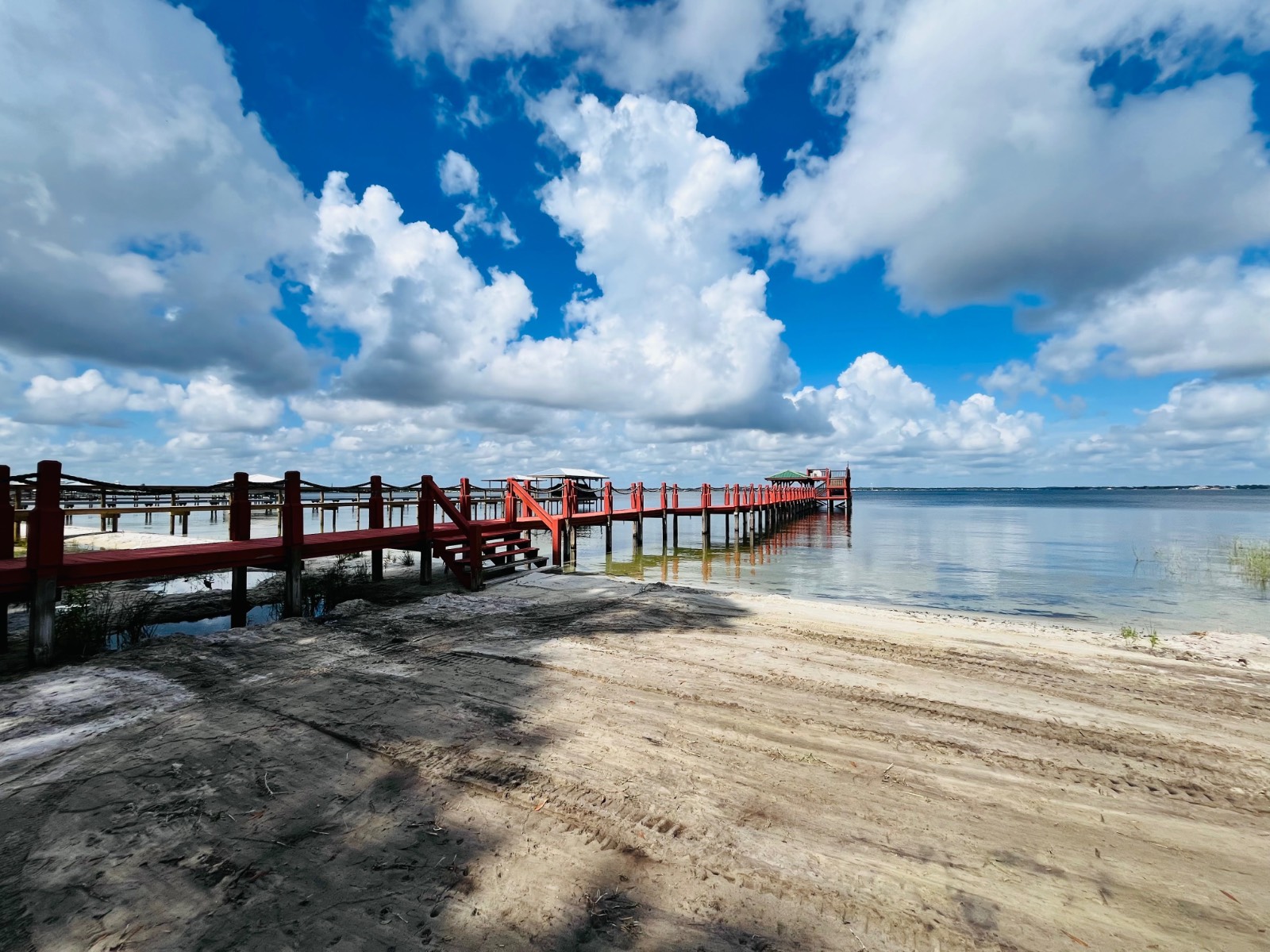 1209 Lakeview Dr, Sebring, FL 33870
