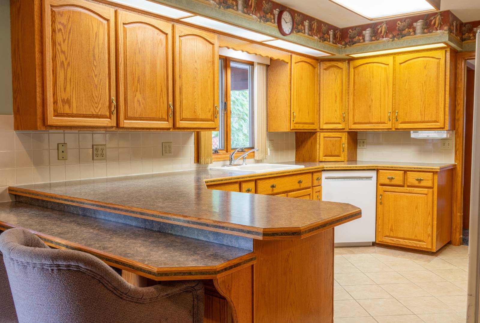 Photo 18 of 60 of home listing at 1428 Emerson, Alliance, NE 69301