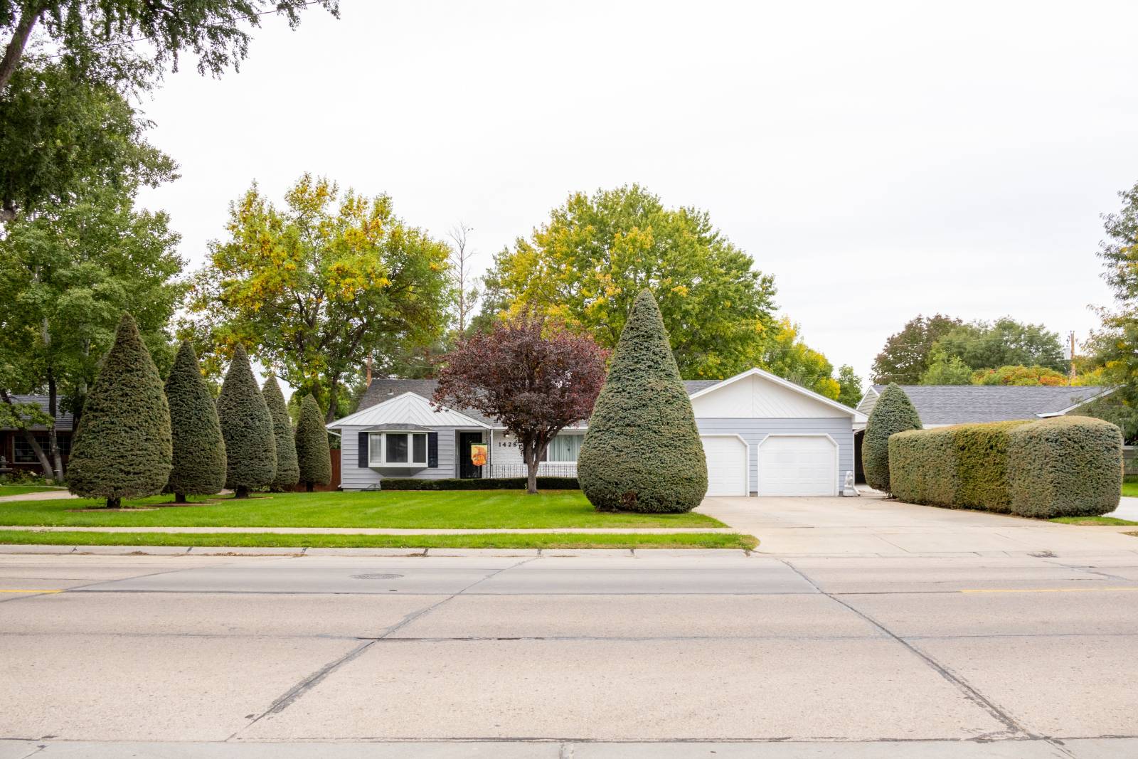 Photo 2 of 60 of home listing at 1428 Emerson, Alliance, NE 69301