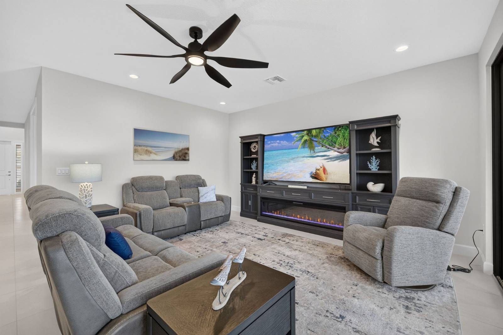 12445 SW High Tide Road, Port Saint Lucie, FL 34987