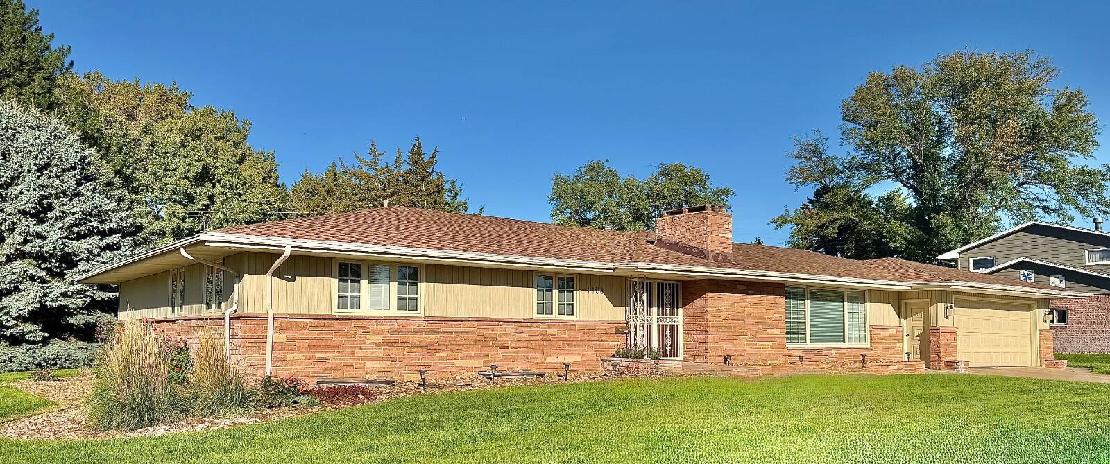 Photo 2 of 45 of home listing at 1108 East H, Ogallala, NE 69153