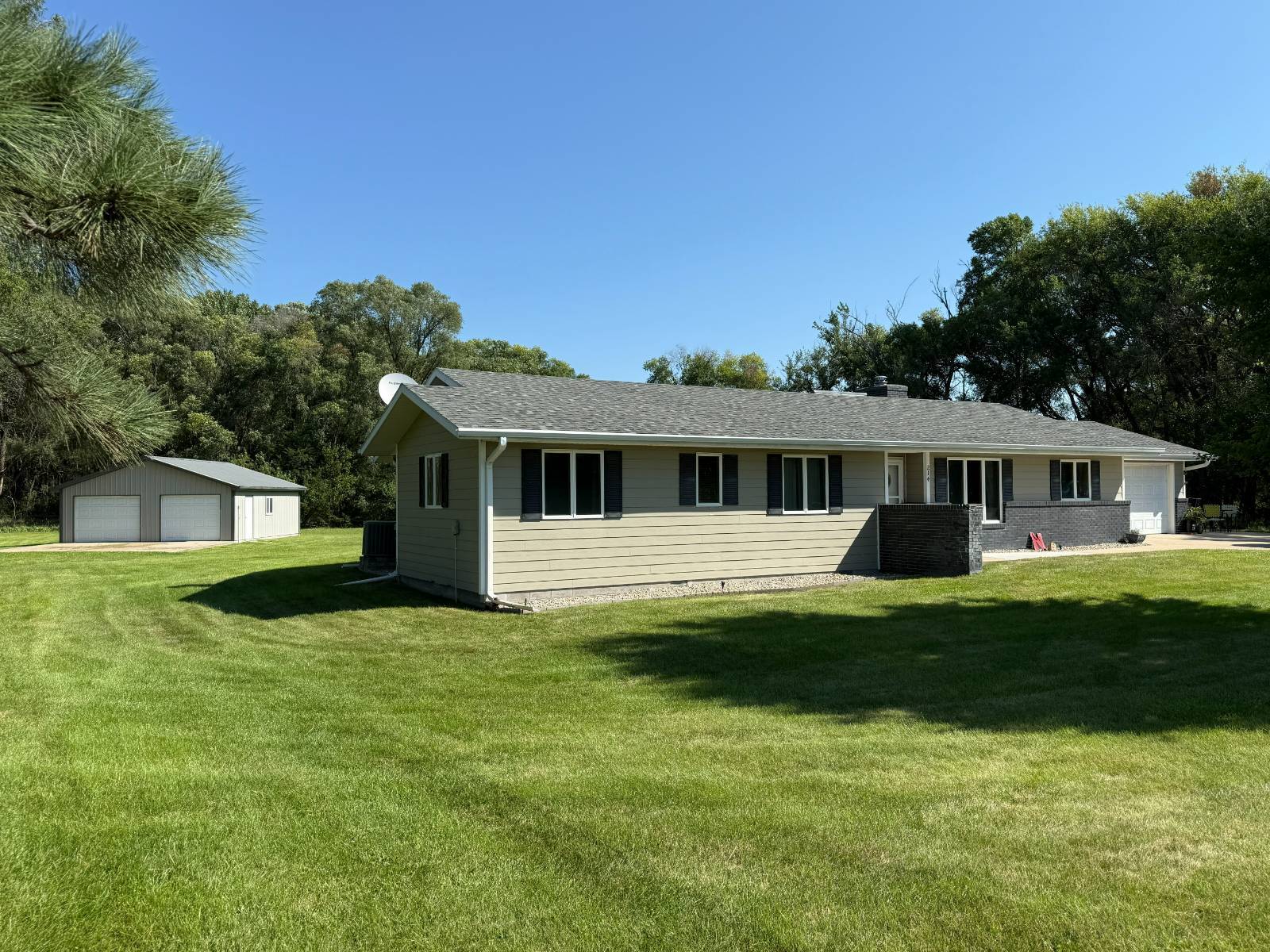 Photo 1 of 26 of home listing at 214 W North Street, Ewing, NE 68735