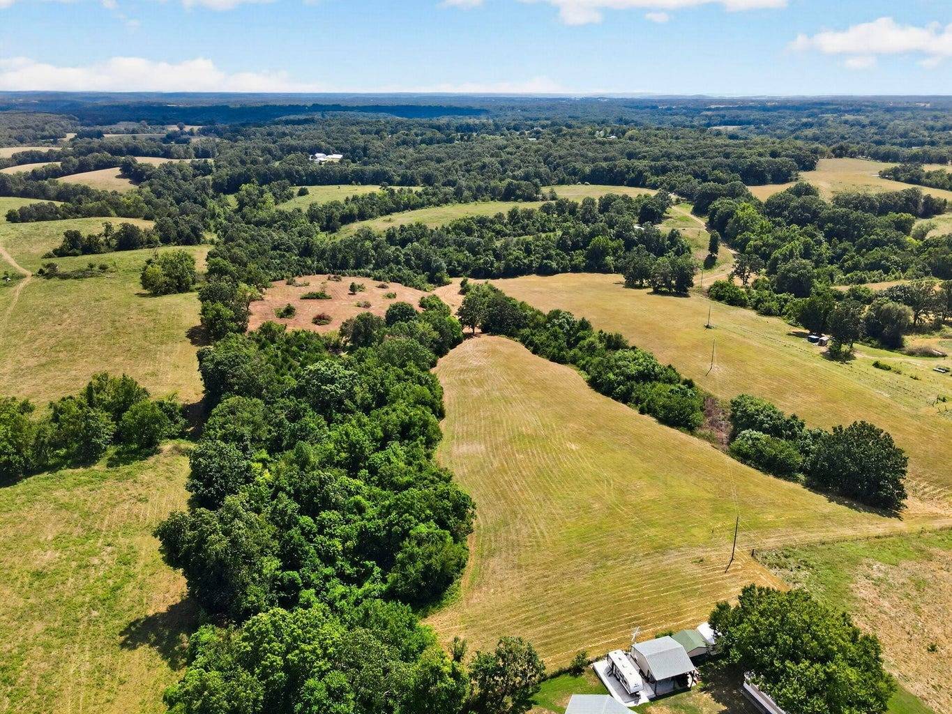 Photo 4 of 4 of land for sale at TBD Swinson Dr, Galena, MO 65656