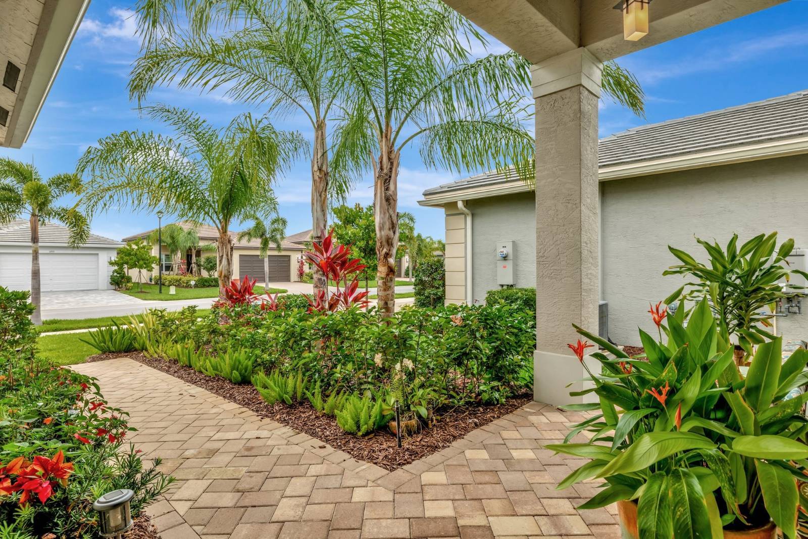 11954  SW Seaway Street, Port Saint Lucie, FL 34987