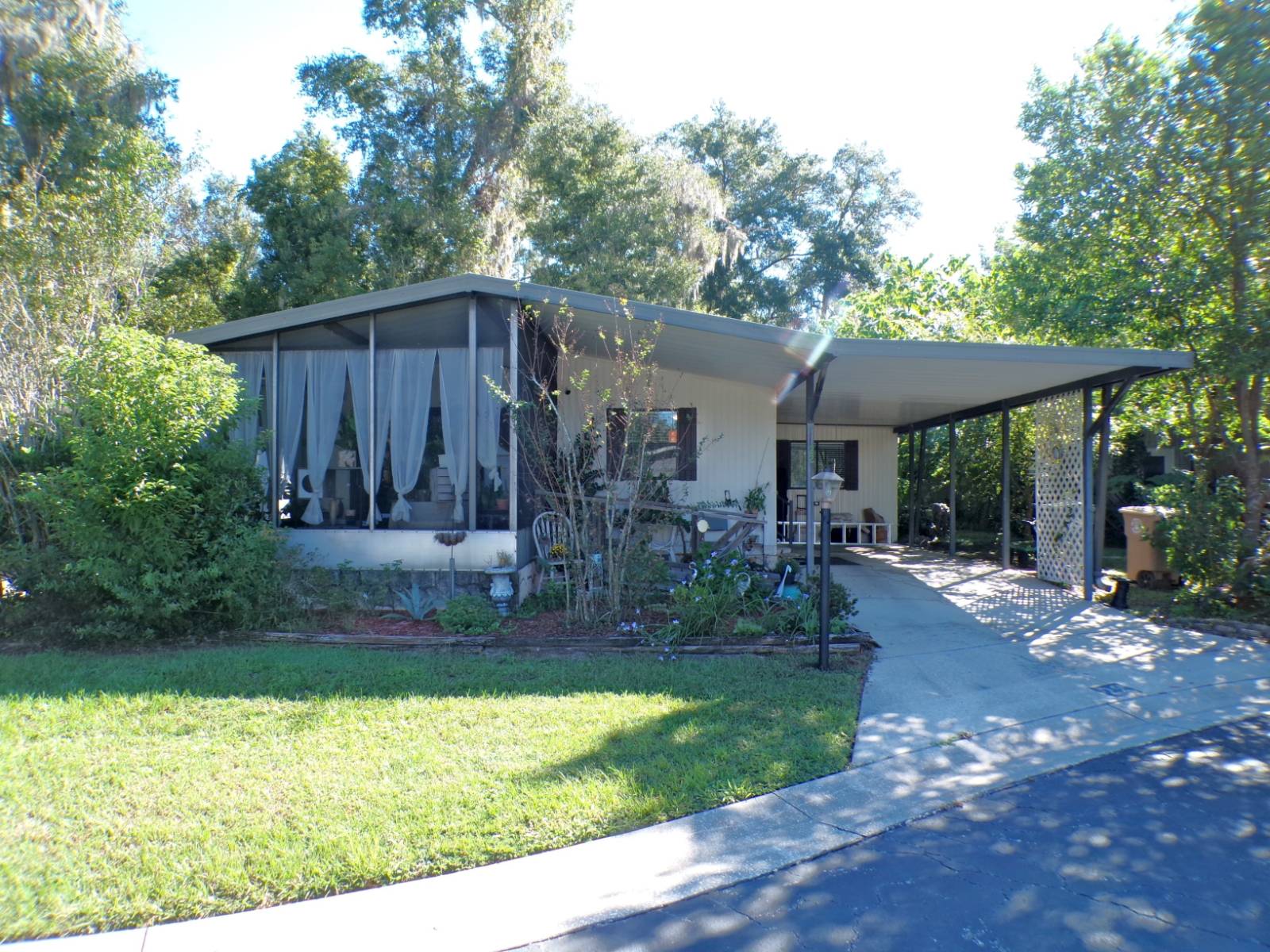 2251 NE 19th Ave.
