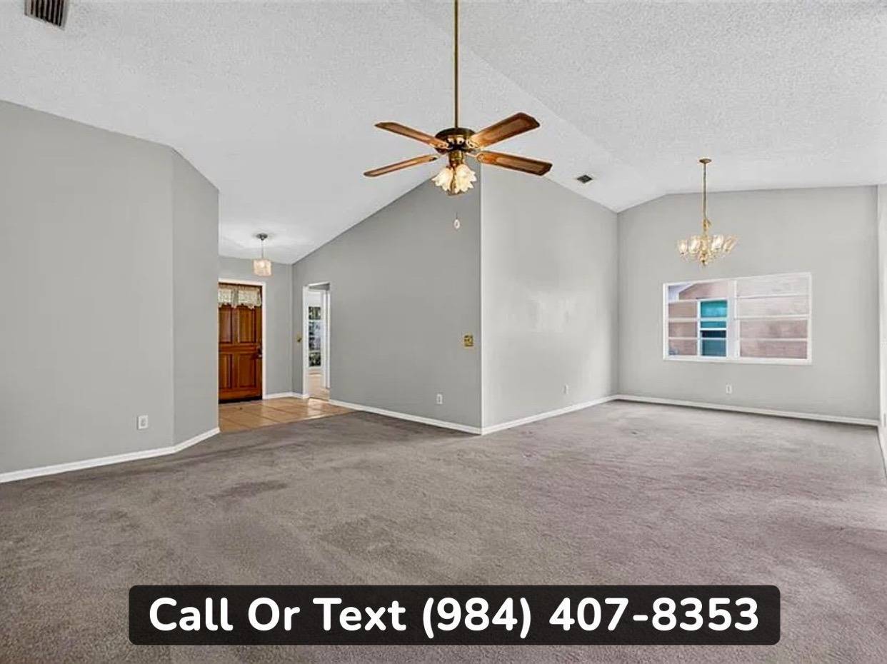 1004 Hardwood Dr, Valrico, FL 33596