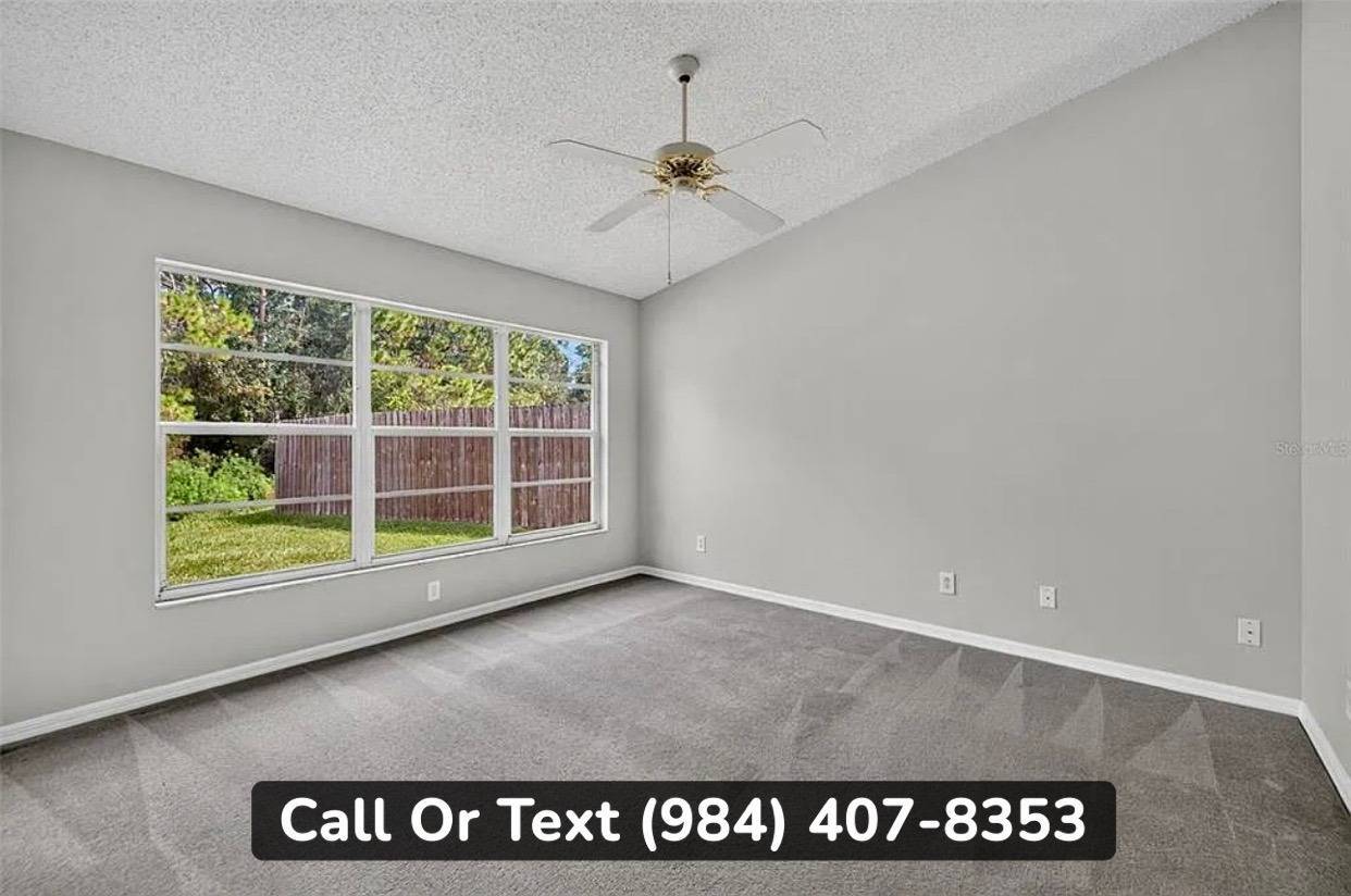 1004 Hardwood Dr, Valrico, FL 33596