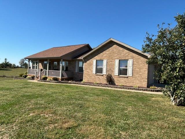 135 Brooke Ct.