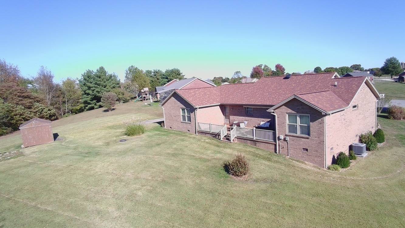 135 Brooke Ct.