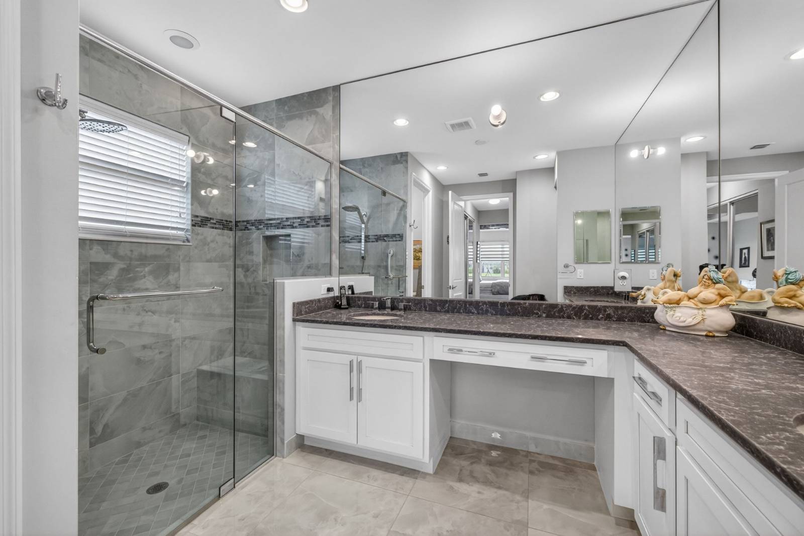 13042  SW Brook View Terrace, Port Saint Lucie, FL 34987