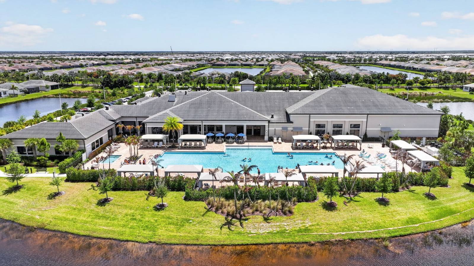 13042  SW Brook View Terrace, Port Saint Lucie, FL 34987