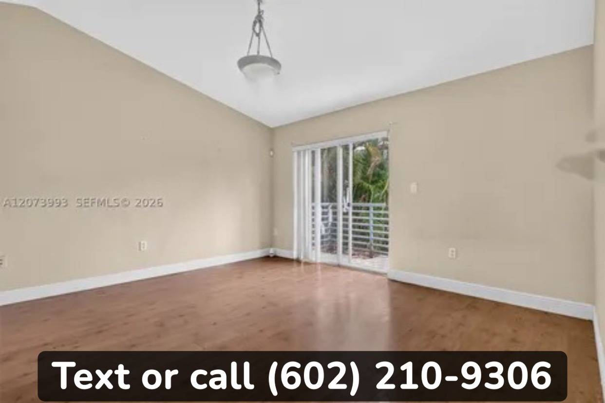 223 NE 211th Ter, Miami, FL 33179