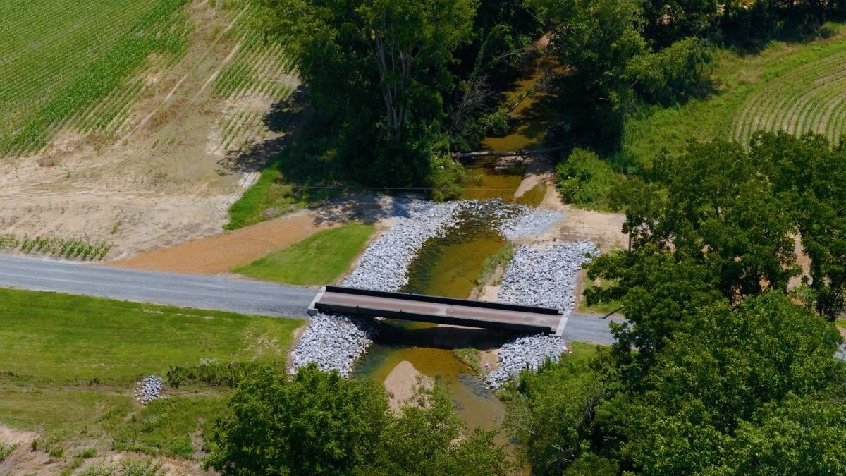 5279 State Line Road East