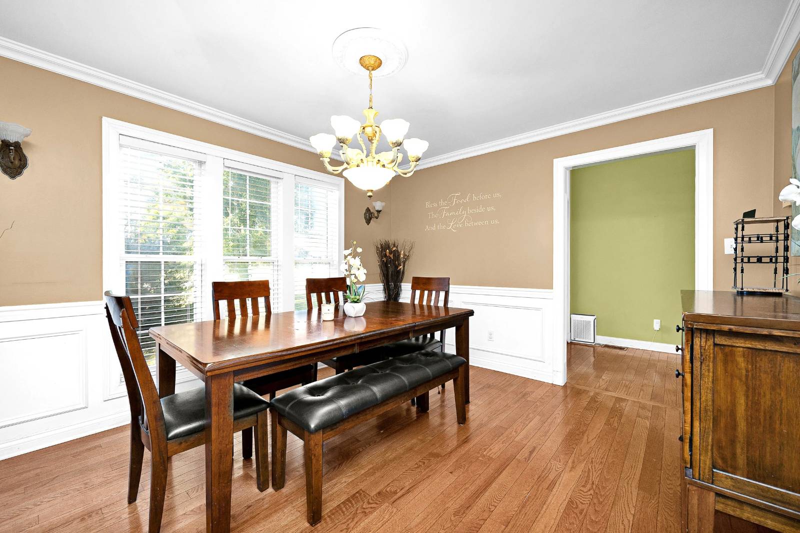 175 West Side Drive