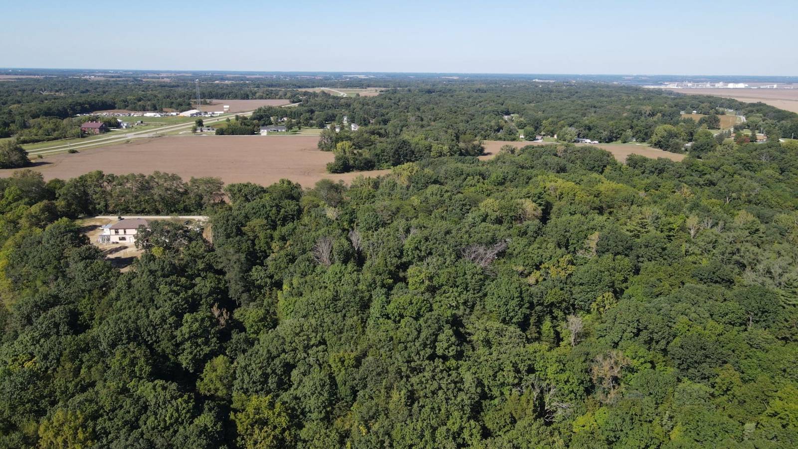 Photo 5 of 5 of land for sale at 1 213th St, Fort Madison, IA 52627