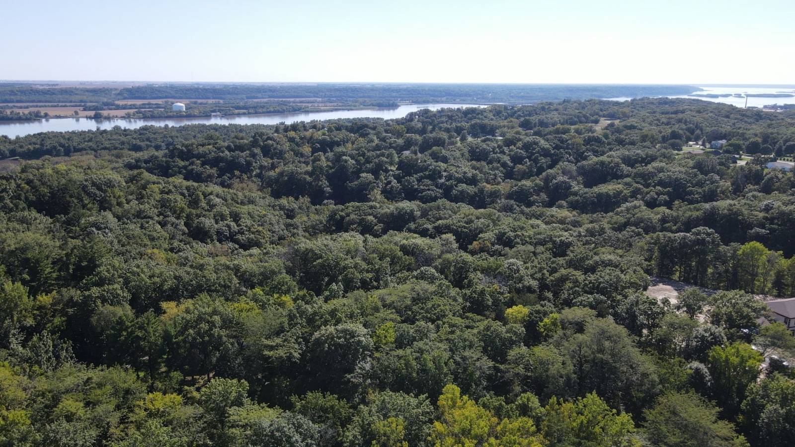 Photo 3 of 5 of land for sale at 1 213th St, Fort Madison, IA 52627