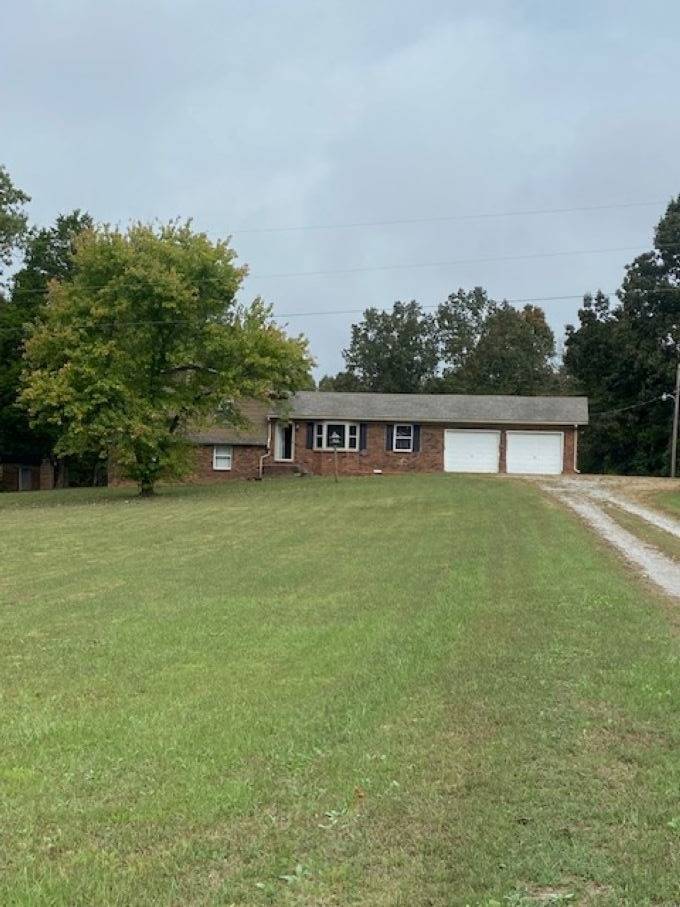 2047 Dan Rd