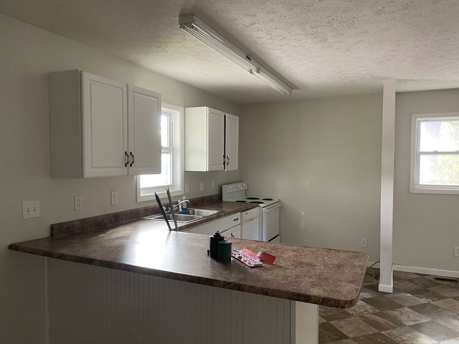 124 S Main