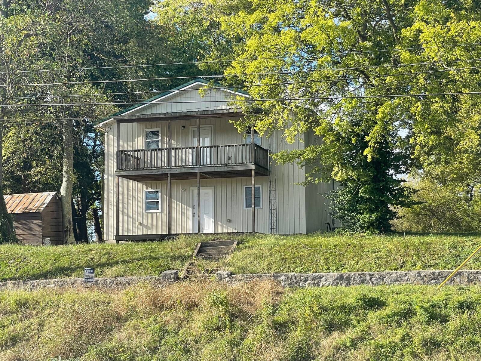124 S Main