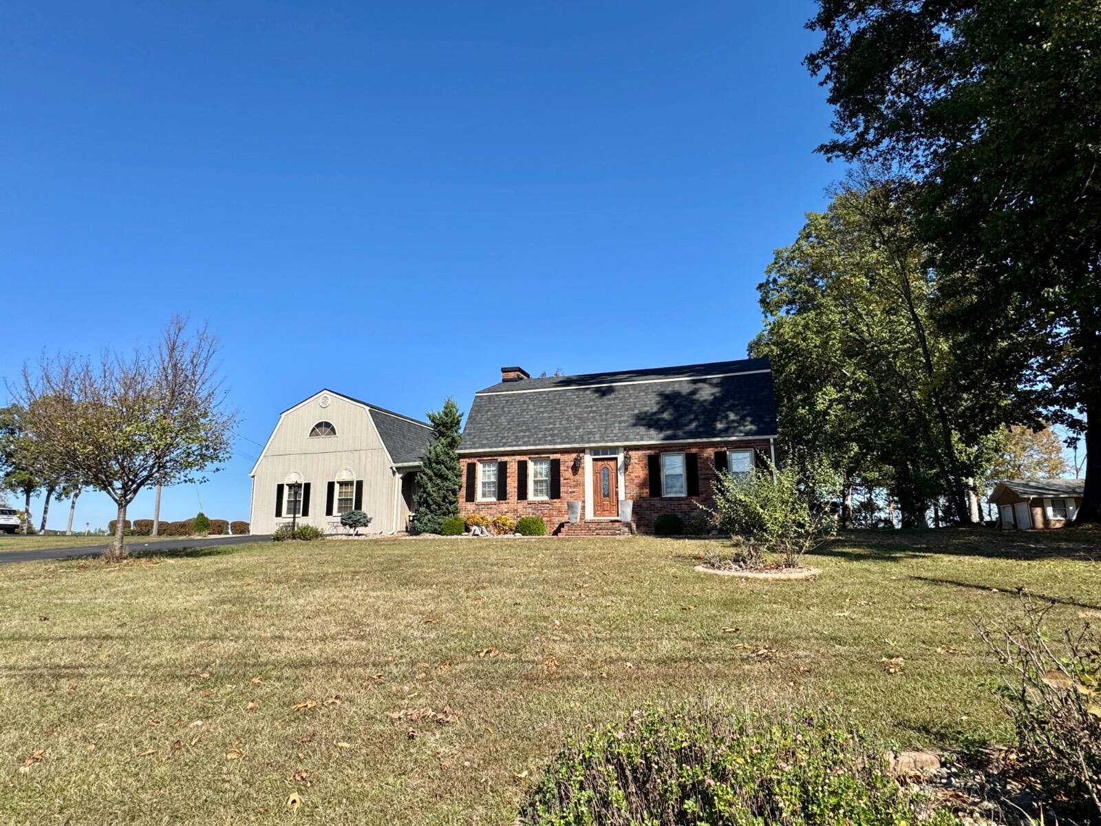 303 Cardinal Dr.