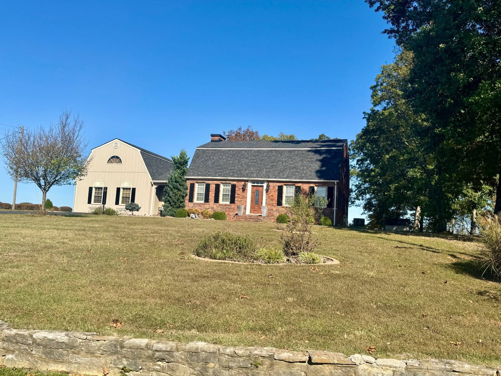 303 Cardinal Dr.
