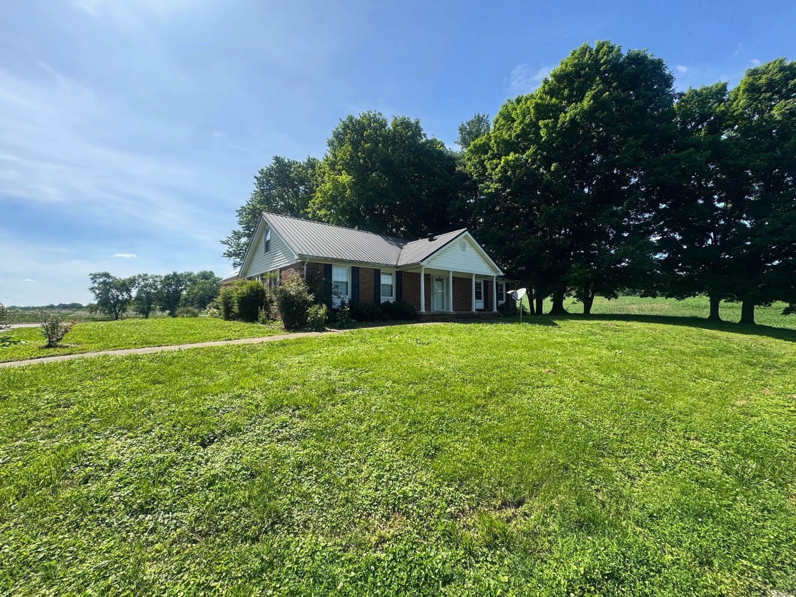 1100 Pace Quarry Road