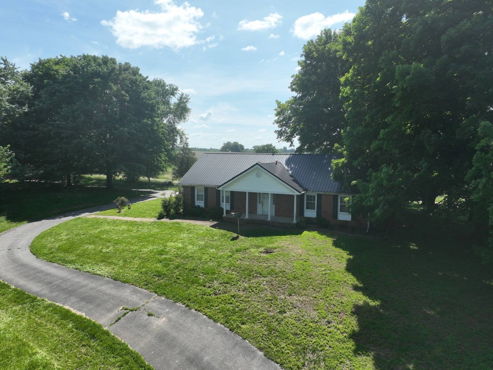 1100 Pace Quarry Road