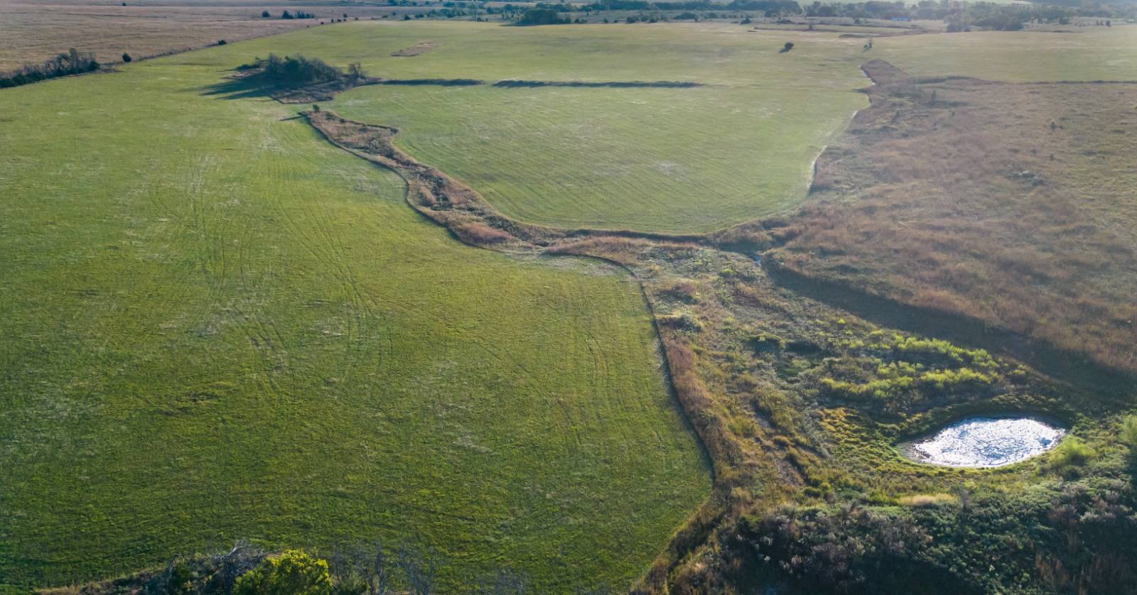 305 acres in Cowley County, KS: hunting land for sale near Atlanta, KS