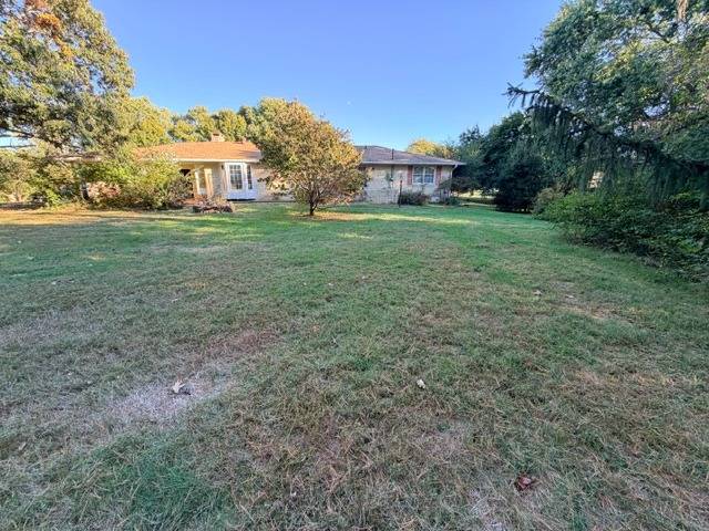 327 Jacklin Dr.