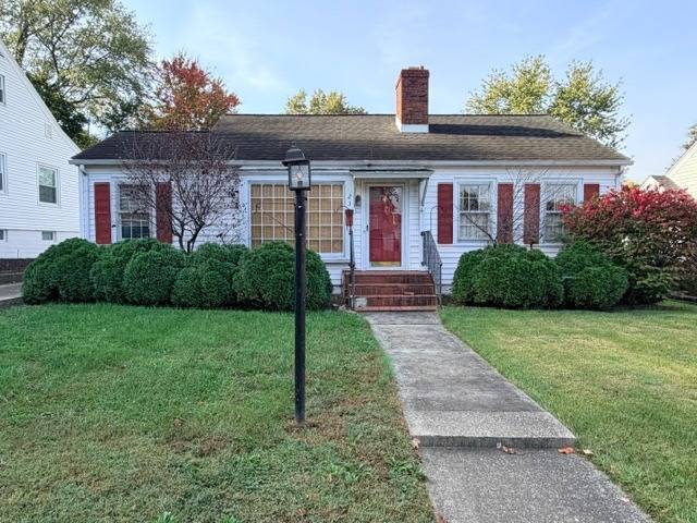 238 Cardinal Ln.